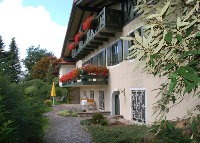 Apartment Häusl Im Park Bad Birnbach